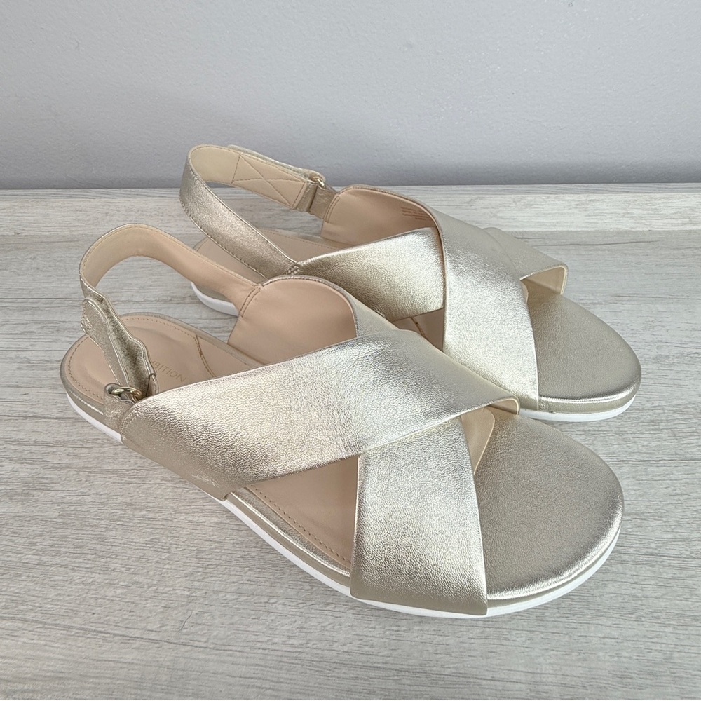 Like New! Cole Haan Grand Ambition flat sandal gold metallic size 8.5 women’s